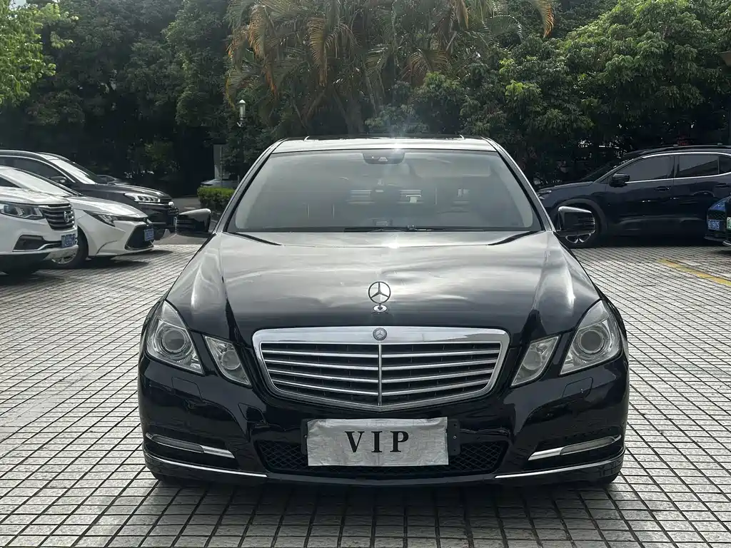 Mercedes-Benz E-Class — миниатюра 3