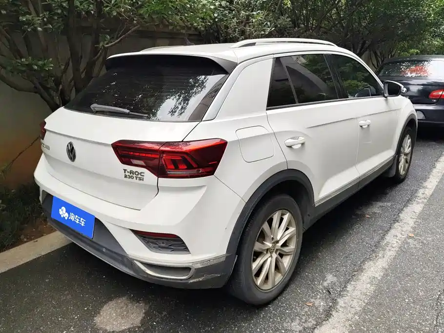 Volkswagen T-Roc — миниатюра 3
