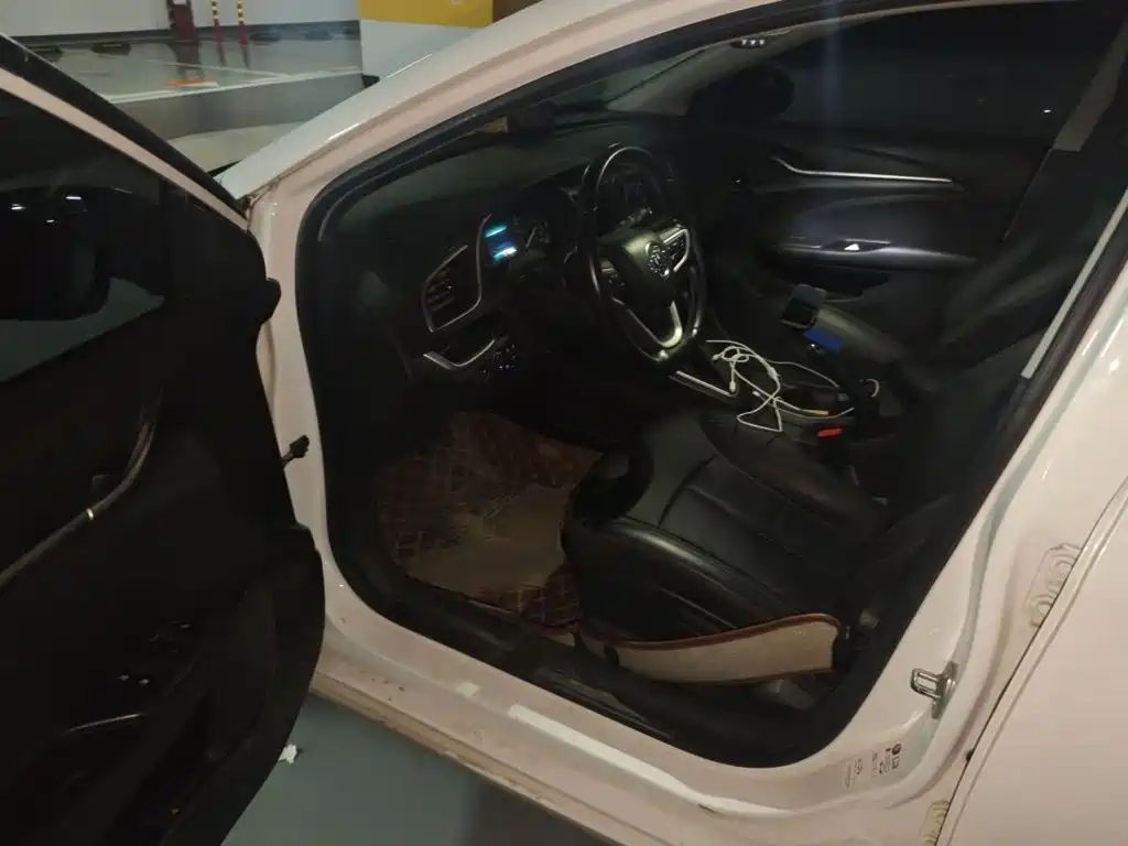 Buick Excelle — миниатюра 17