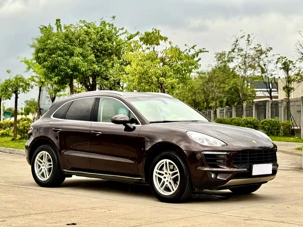 Porsche Macan — миниатюра 6