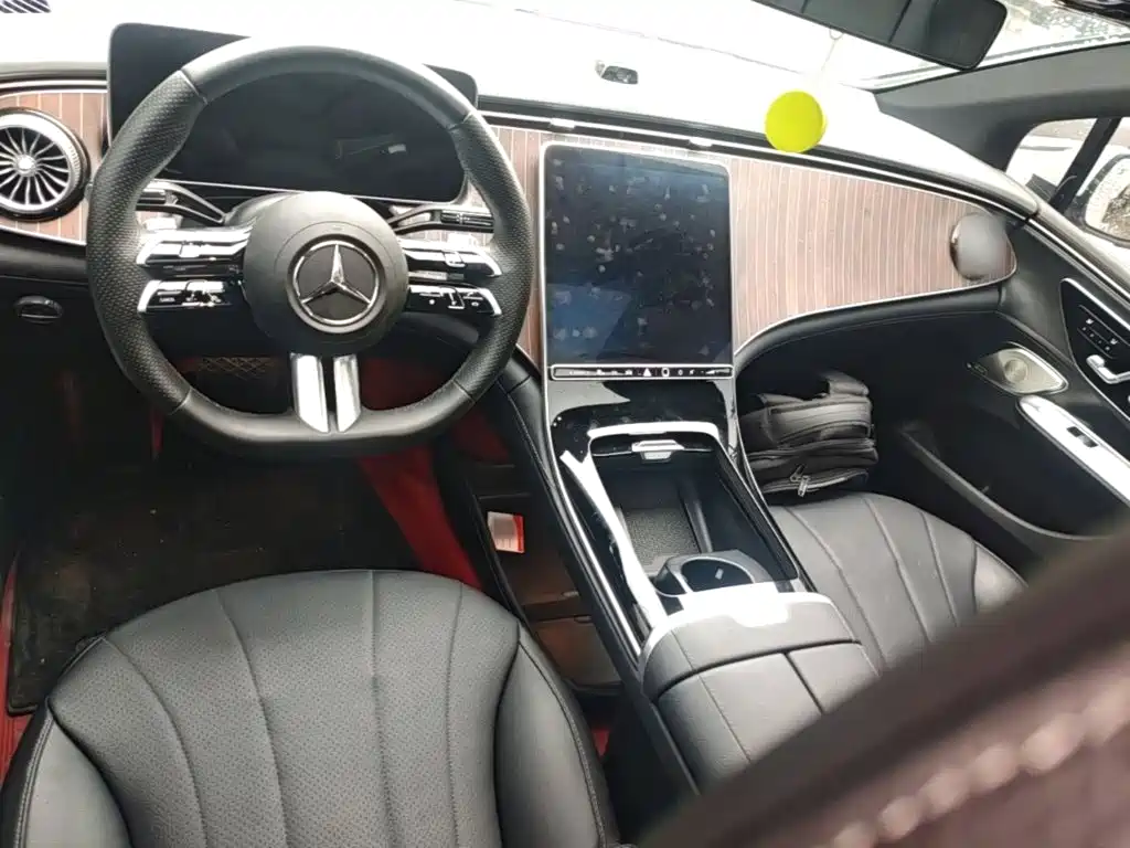 Mercedes-Benz EQE — миниатюра 10