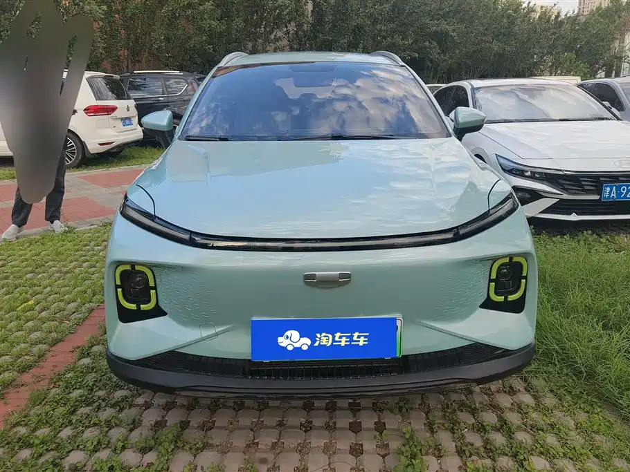 Geely E Firefly E 2022 320KM 4 мест