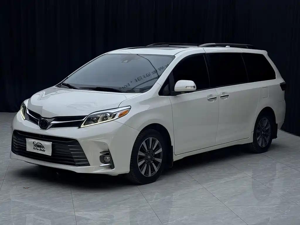 Toyota Sienna 2019