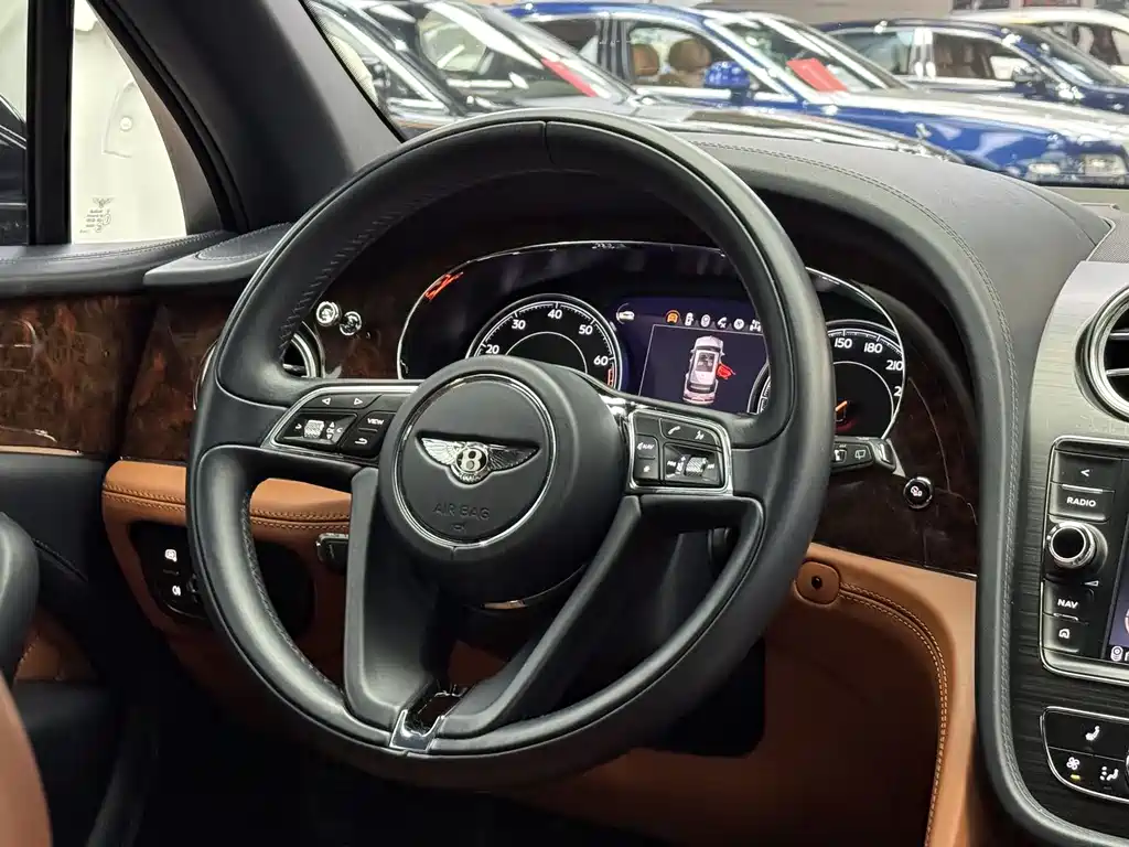 Bentley Bentayga 2016 6.0T Standard