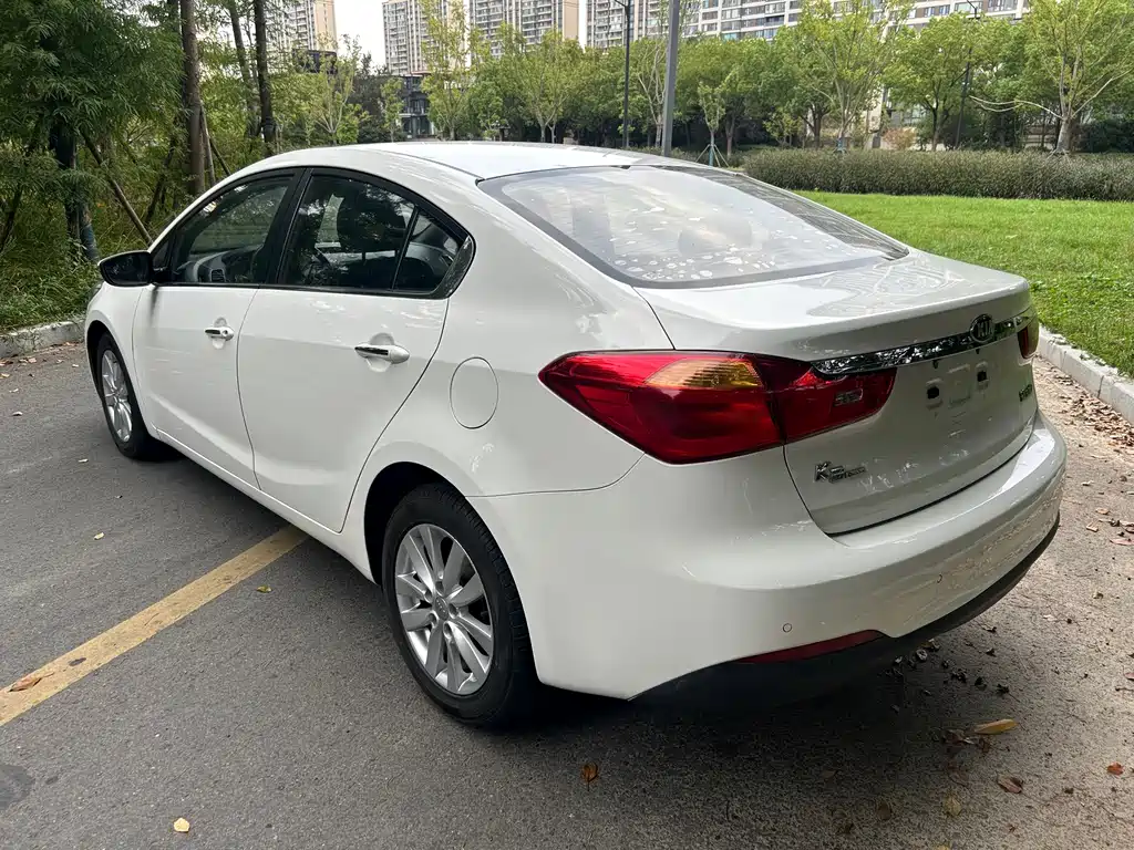 Kia K3 — миниатюра 5