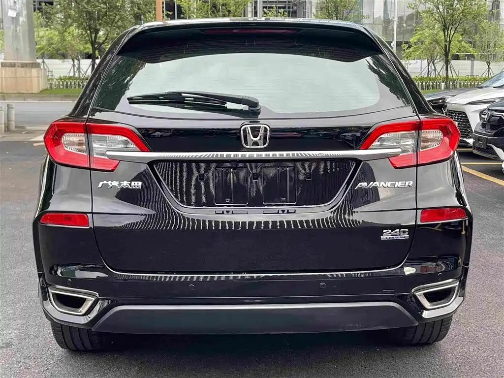 Honda Avancier — миниатюра 6