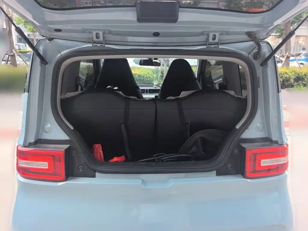 Wuling MINIEV — миниатюра 16
