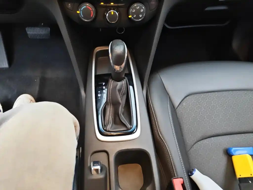 Chevrolet Cavalier — миниатюра 14