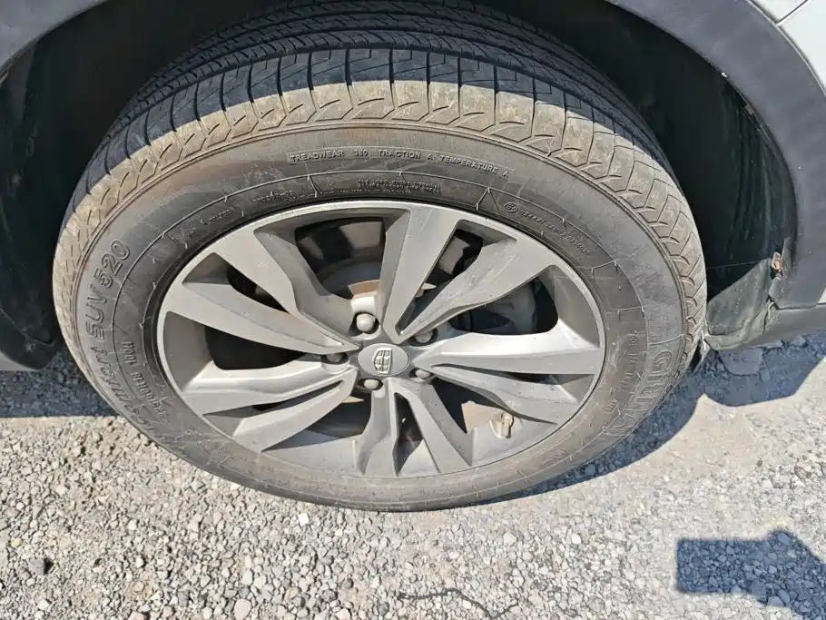 Geely Boyue — миниатюра 6