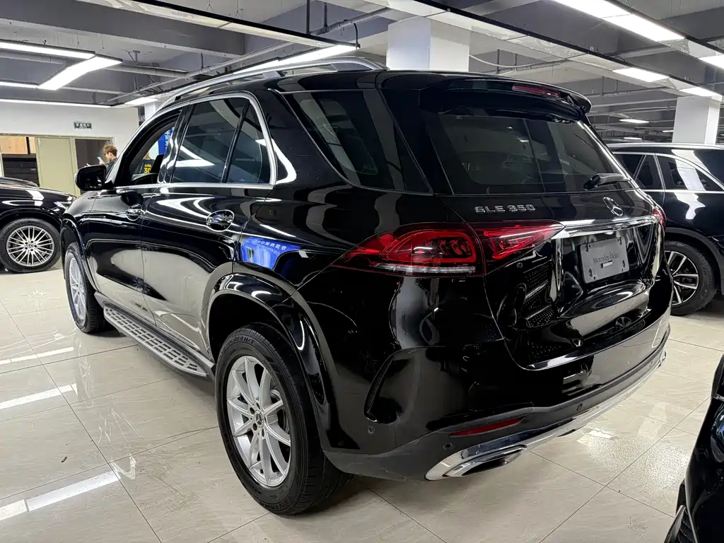 MERCEDES-BENZ GLE