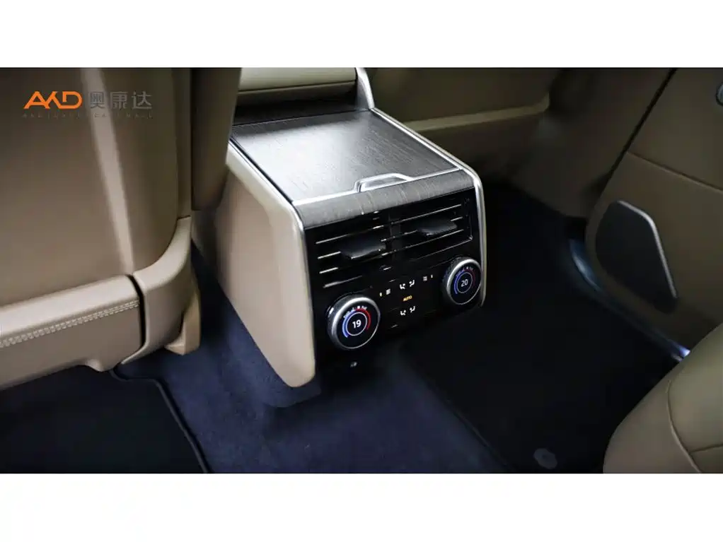 Land Rover Range Rover 2023 3.0 L6 400PS Long Wheelbase