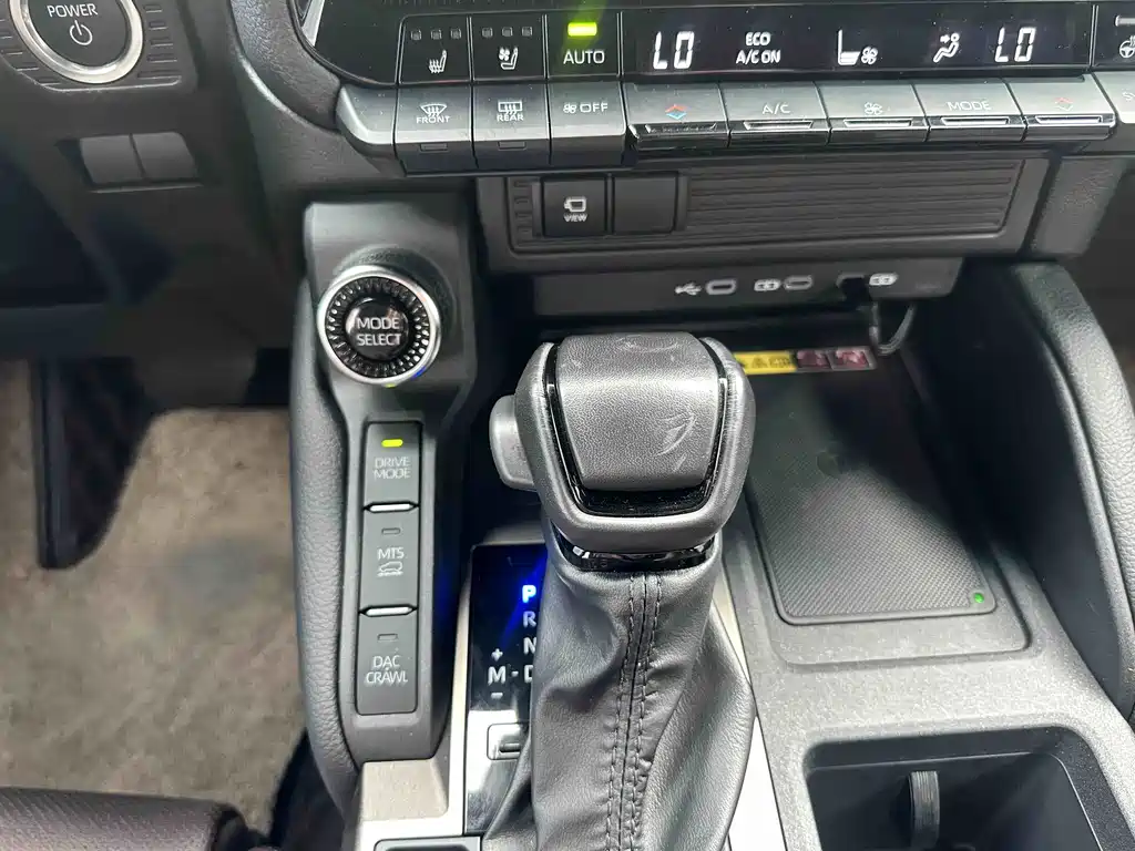 Toyota Prado — миниатюра 27