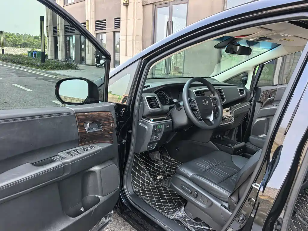 Honda Odyssey — миниатюра 10