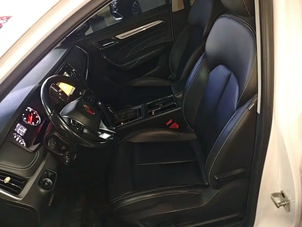 Roewe i6 Classic — миниатюра 15