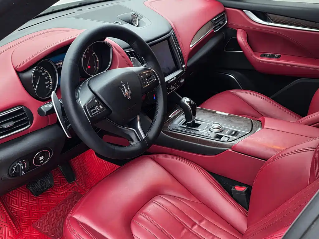 Maserati Levante — миниатюра 22