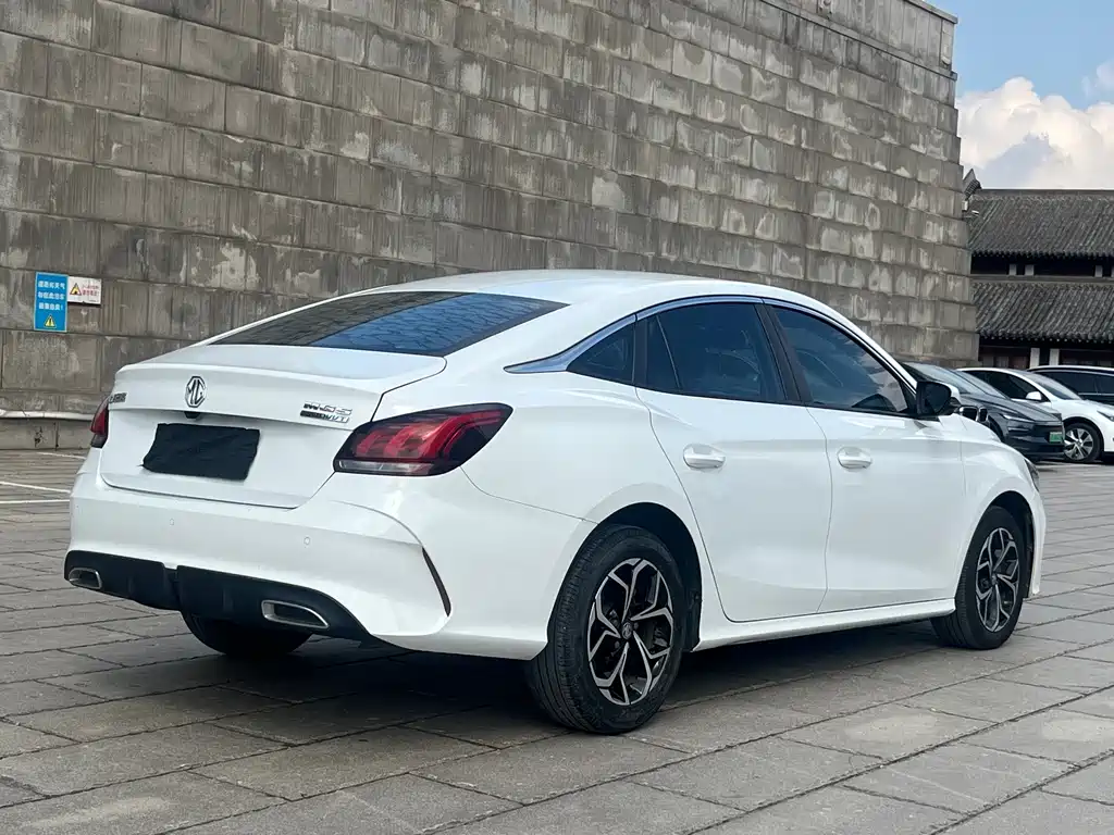 MG MG5 — миниатюра 6