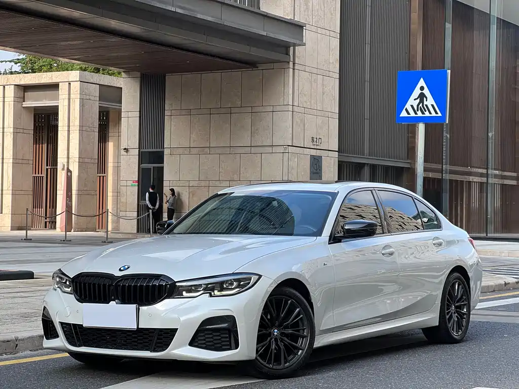 BMW 3 Series 2020