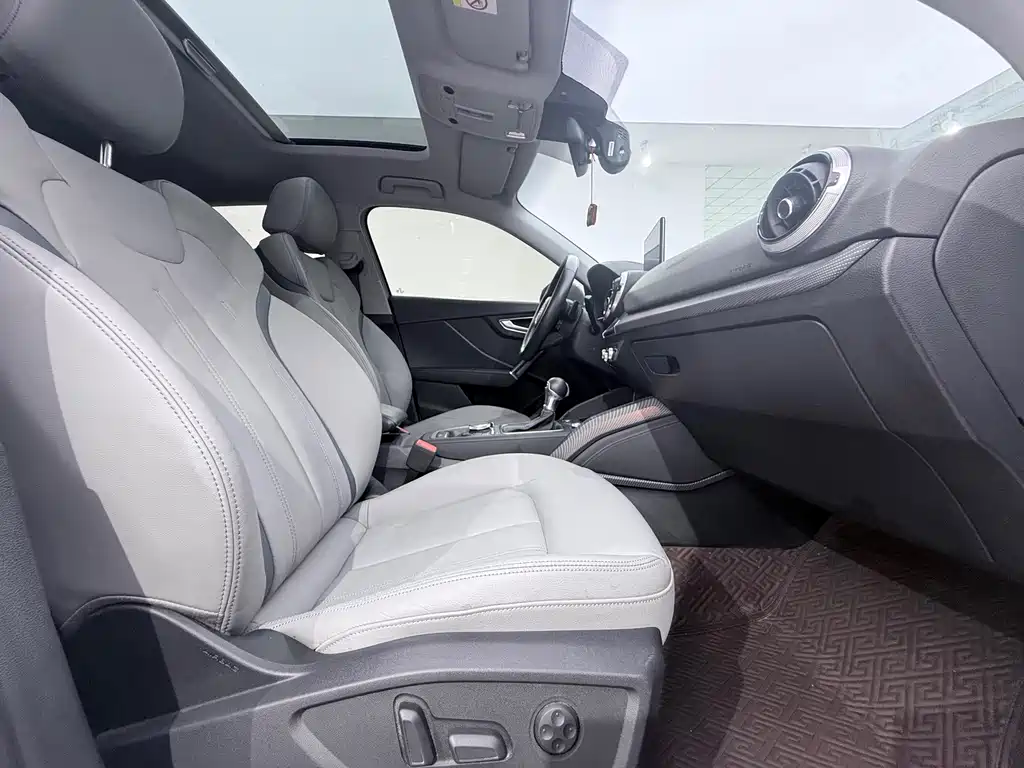 Audi Q2L — миниатюра 9