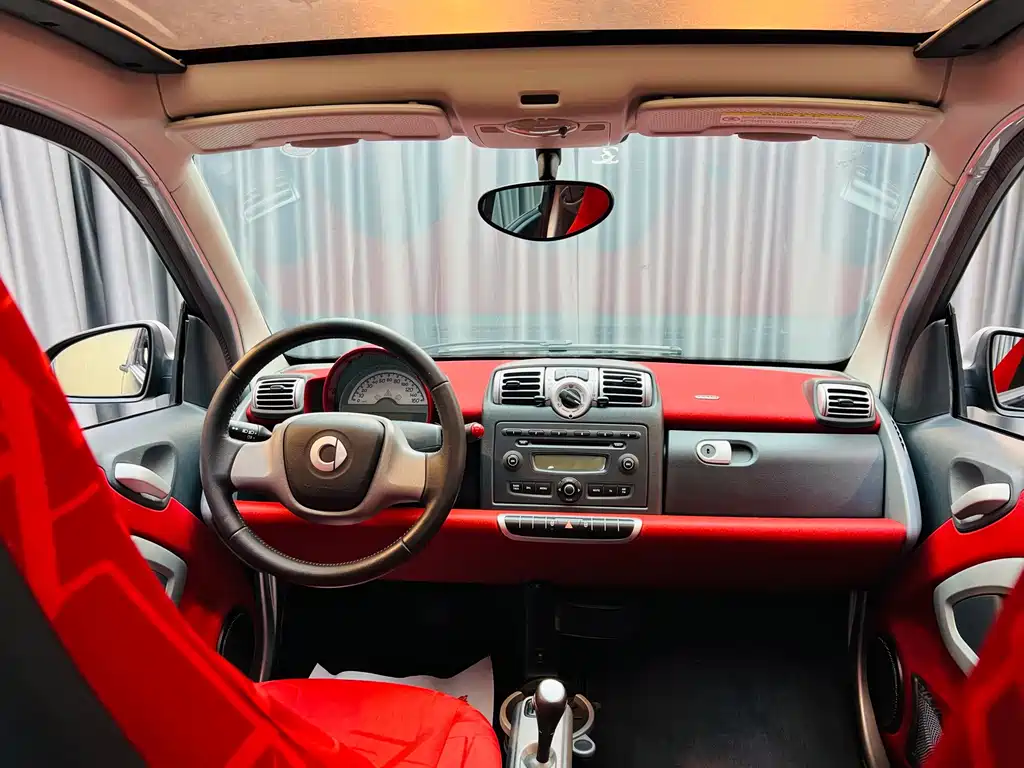 smart Smart Fortwo — миниатюра 7