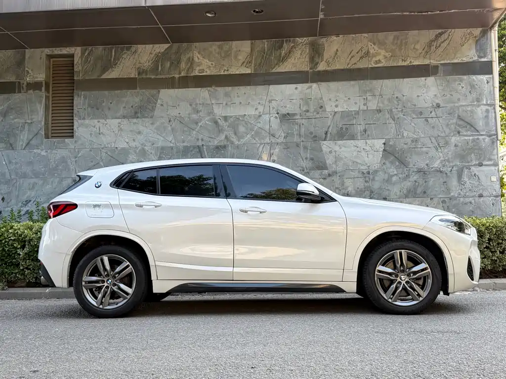 BMW X2 — миниатюра 8