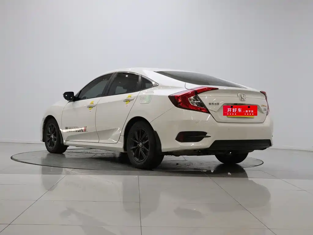 Honda Civic — миниатюра 5