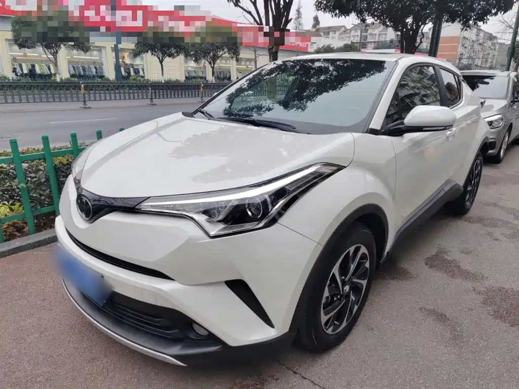 Toyota IZOA 2020