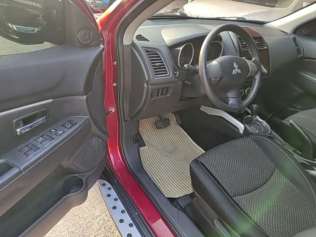 Mitsubishi ASX — миниатюра 16