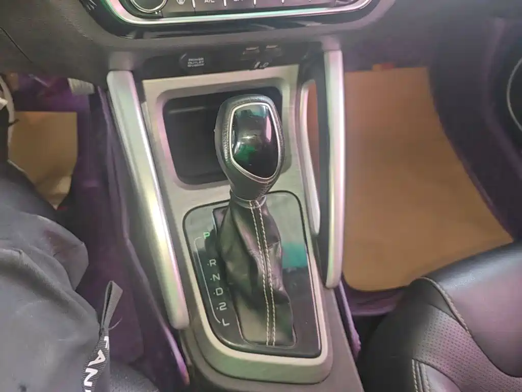 Geely Vision X3 — миниатюра 14