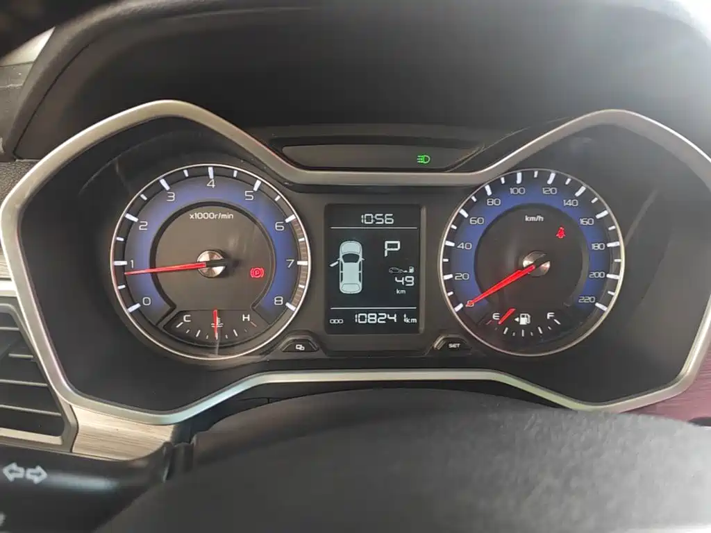 Geely Vision X3 — миниатюра 12