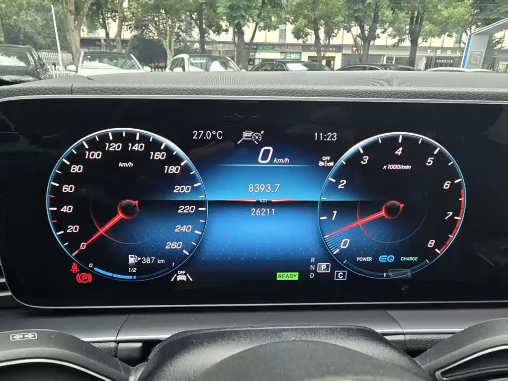 Mercedes-Benz GLE (Import) — миниатюра 4