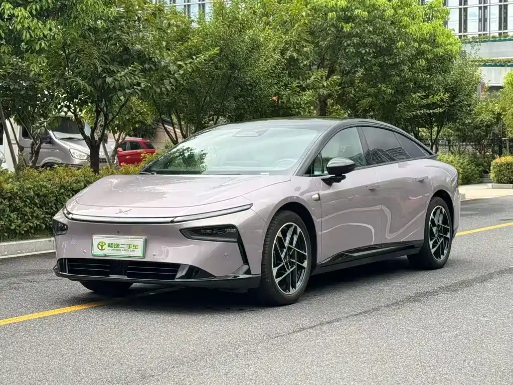 XPeng P7+