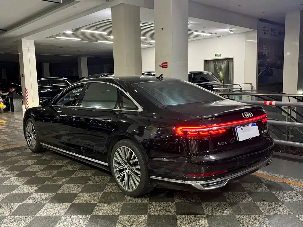Audi A8 2021 A8L 55 TFSI quattro Luxury