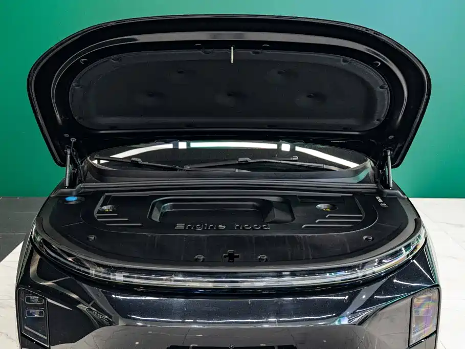 Li Auto Li L6 — миниатюра 5