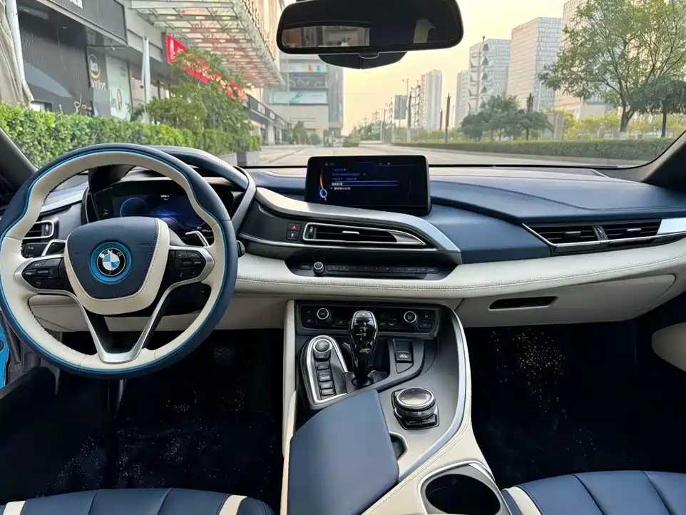 BMW i8 — миниатюра 8