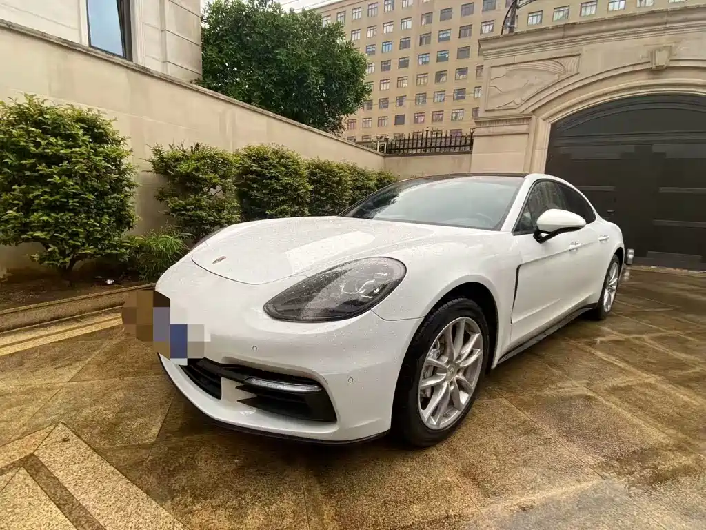 Porsche Panamera 2017