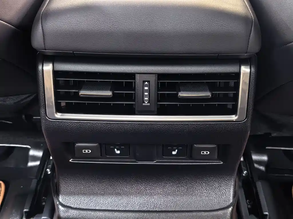 Lexus GX OVERTRAIL Far Peak Edition, фото 12