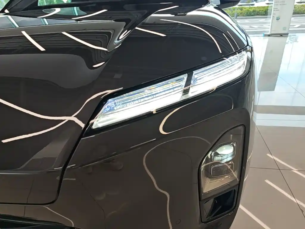 NIO ES8 — миниатюра 24