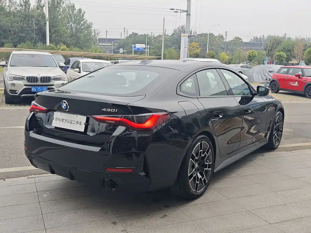 BMW 4 Series — миниатюра 3