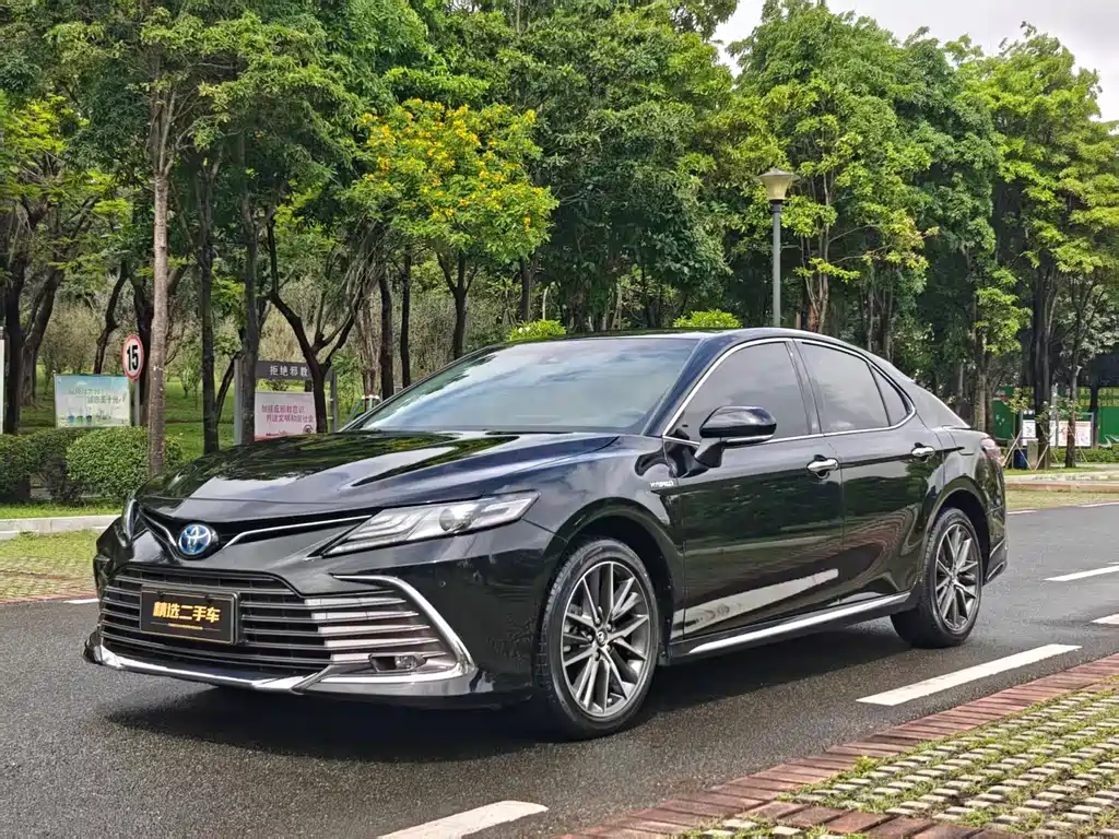 Toyota Camry 2023