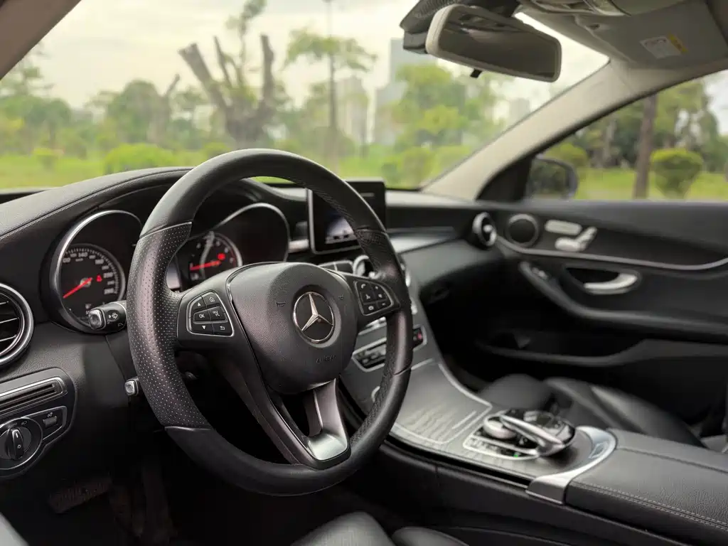 Mercedes-Benz C-Class — миниатюра 23