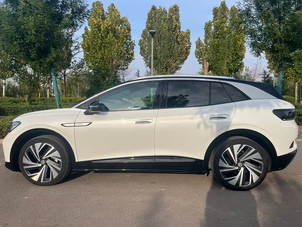 VOLKSWAGEN ID.4 CROZZ