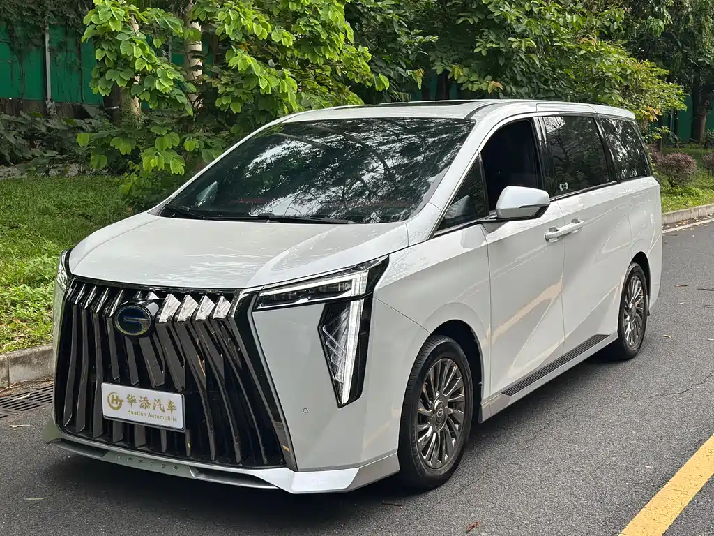 GAC M8