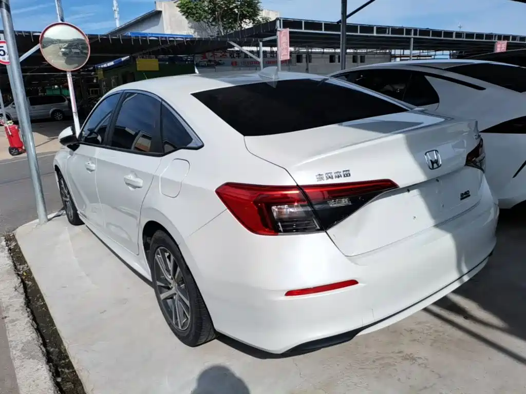 Honda Civic — миниатюра 5