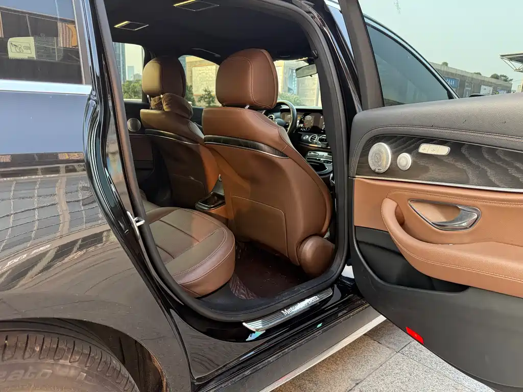 Mercedes-Benz E-Class E 2021 E 260 L Sport