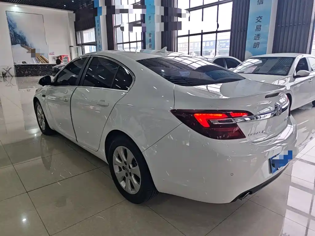 Buick Regal — миниатюра 5