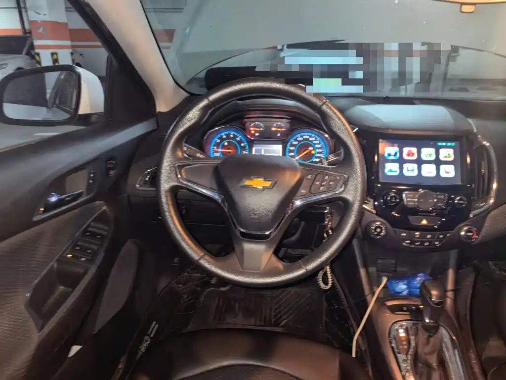 Chevrolet Cruze — миниатюра 6