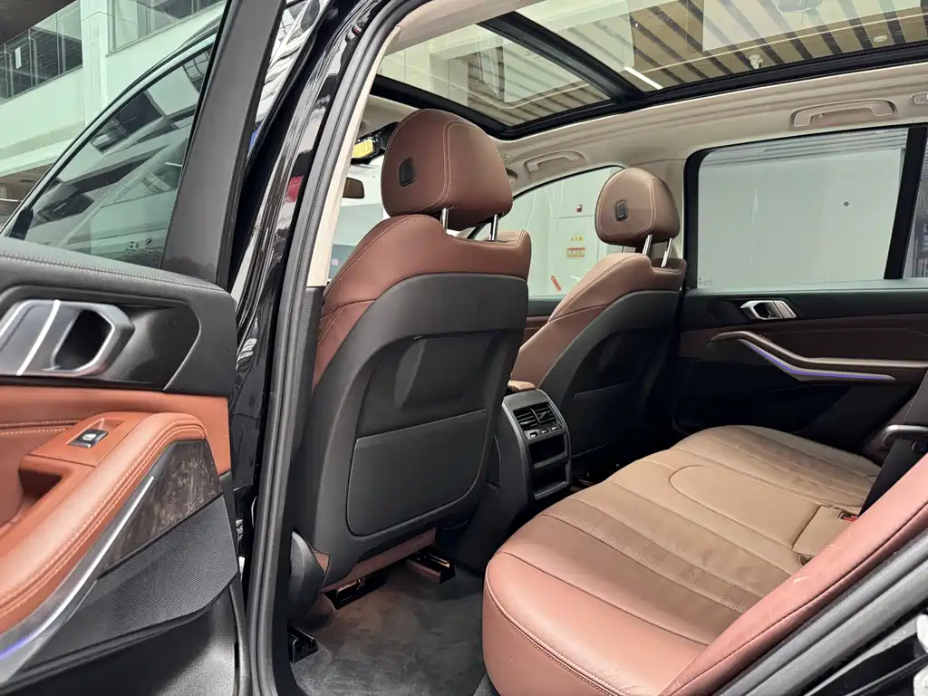 BMW X5 (Import) — миниатюра 12