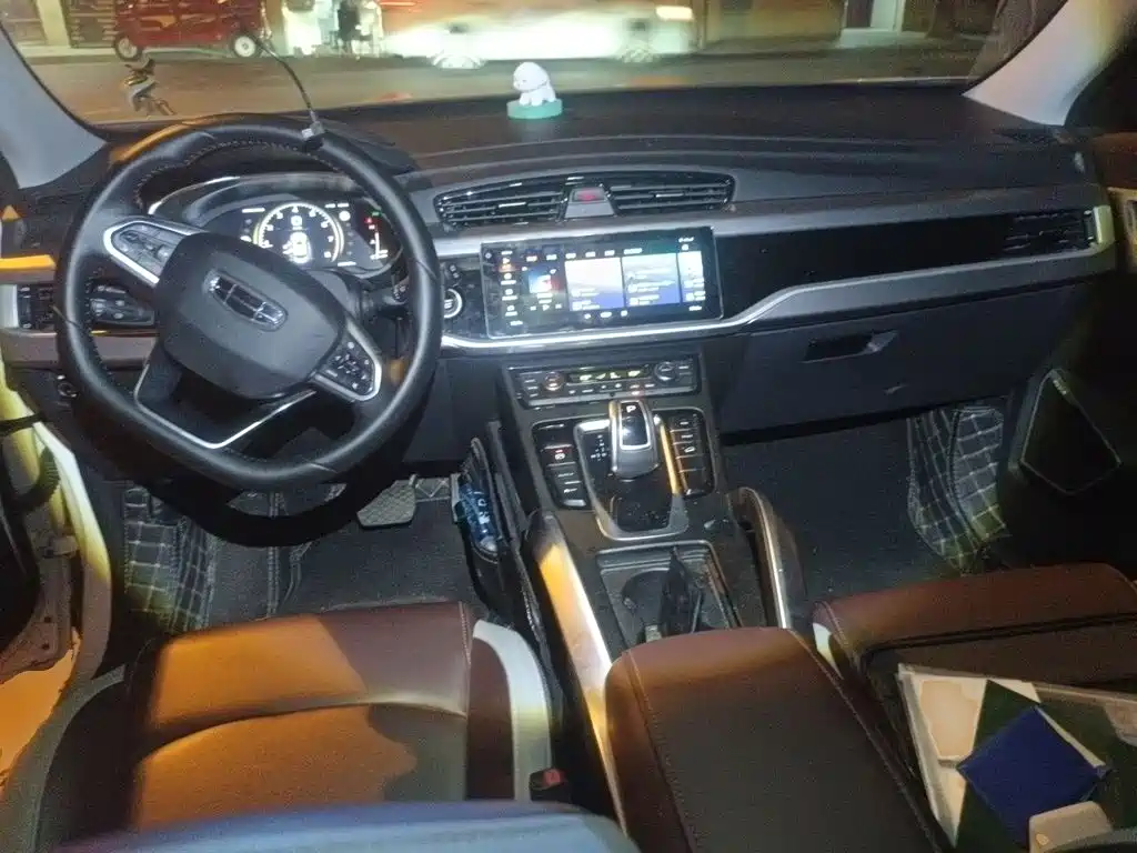 Geely Boyue — миниатюра 6