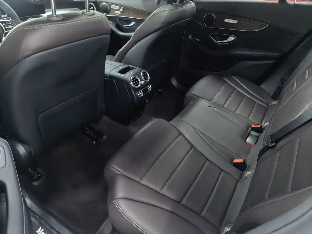 Mercedes-Benz GLC — миниатюра 7