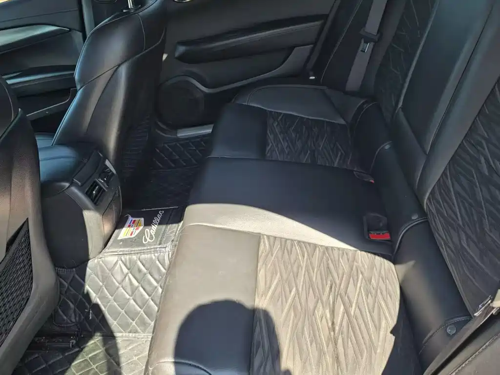 Cadillac ATS-L — миниатюра 6